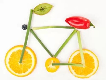 厨房里的艳照 厨房里的艳照