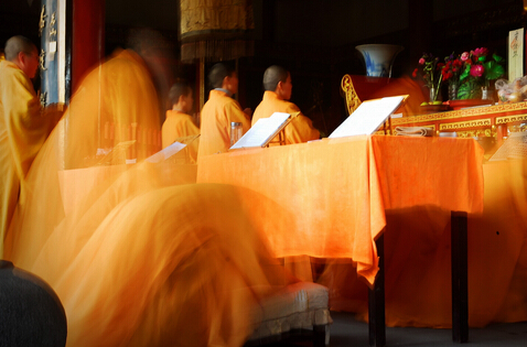 ������ʦ������˵�����ڼҷ���ӵ�ְ����