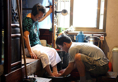 过年回家敬父母_佛说的5种智慧孝顺法大有讲究 过年回家敬父母_佛说的5种智慧孝顺法大有讲究