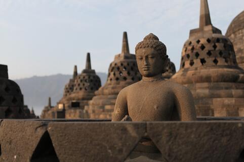 佛说增长财富的5方法和5隐患 佛说增长财富的5方法和5隐患