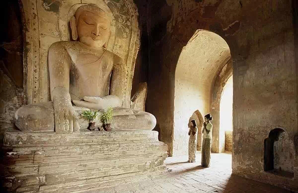 �����飺�������Ļ��м������ߵ�����