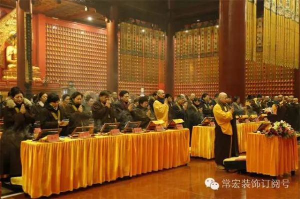 �������µ�ʮһ�커�����ְ�����Ʒ���Բ��