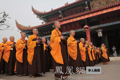 须菩提向维摩诘居士乞食却被训 须菩提向维摩诘居士乞食却被训