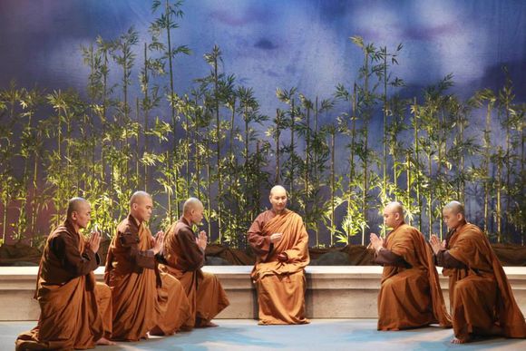 佛陀最初的五个弟子竟全部是吸血鬼转世(图) 佛陀最初的五个弟子竟全部是吸血鬼转世(图)