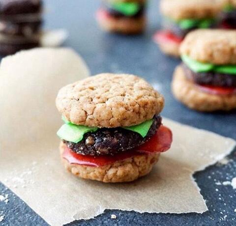 ����Ҳ�ɴ�ͬ����ʳ��������������Ʒ