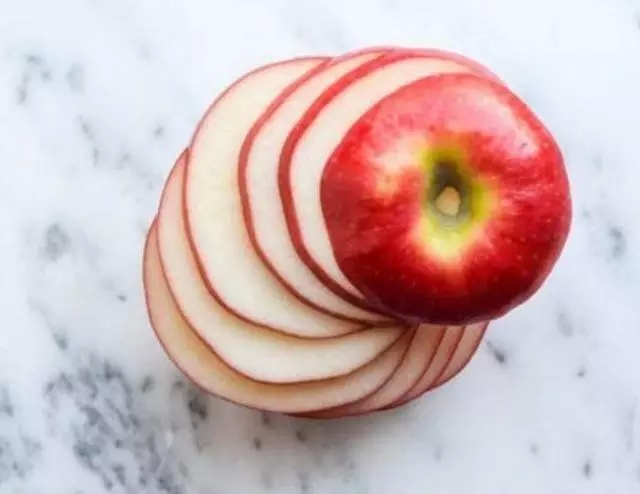 世界公认十大健康水果第一名竟然是它!苹果竟然可以如此花样吃。。。 世界公认十大健康水果第一名竟然是它!苹果竟然可以如此花样吃。。。