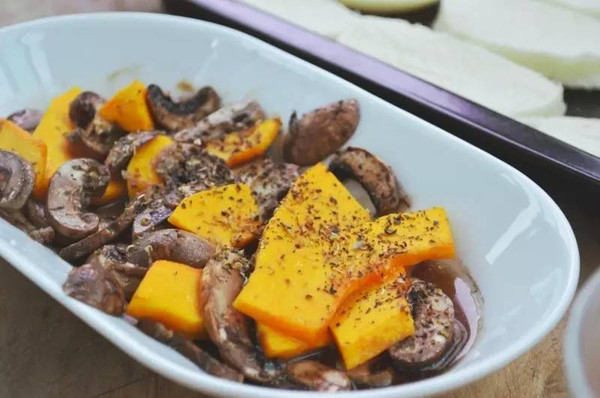 �Ͻ�ѧ����������ͷ˲�䡰�ߴ��ϡ����³Է�