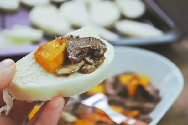 �Ͻ�ѧ����������ͷ˲�䡰�ߴ��ϡ����³Է�