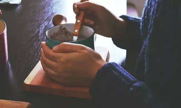 �Ͻ�ѧ����������ͷ˲�䡰�ߴ��ϡ����³Է�