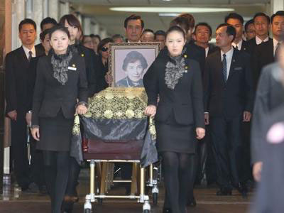 马英九谢幕:小马哥8年佛缘路都在这里了 马英九谢幕:小马哥8年佛缘路都在这里了