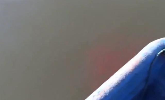 ���ӵ�������,ͻȻ����ǧС��Χס