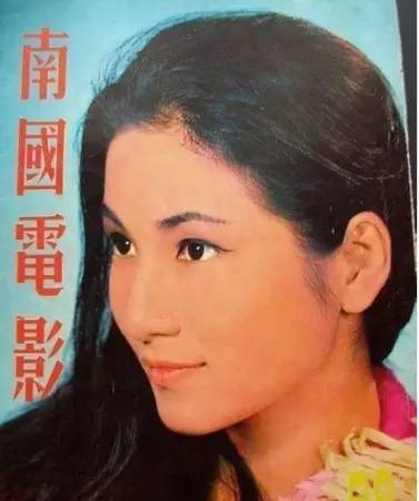 ������Ӱ��֣���壺ÿ�ܳ�һ������վ�����ÿ�곭һ�����زؾ���