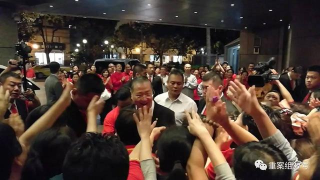 “心灵法门”涉邪教!自称菩萨化身的创办人被限制入境 “心灵法门”涉邪教!自称菩萨化身的创办人被限制入境